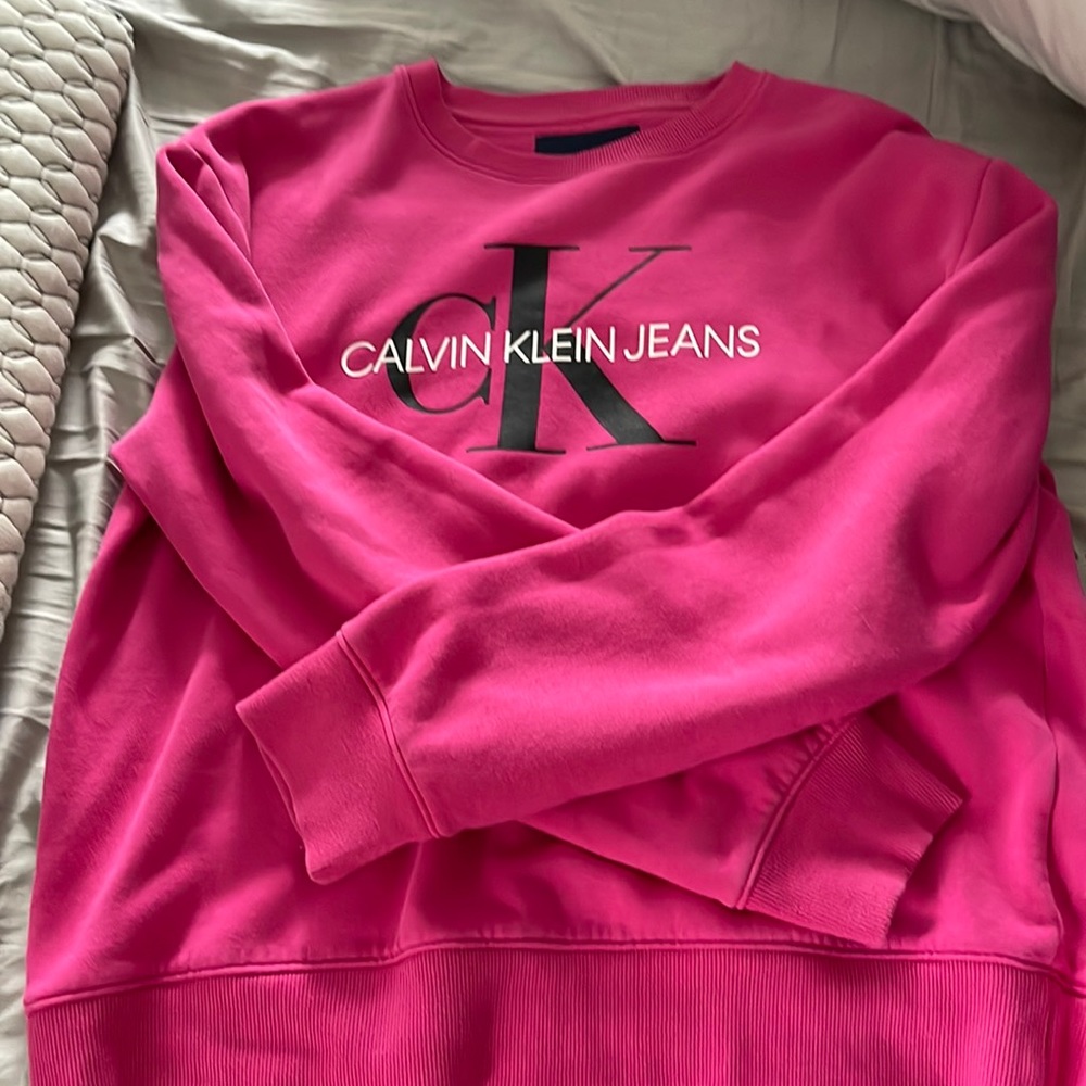 Calivin Klein sweater